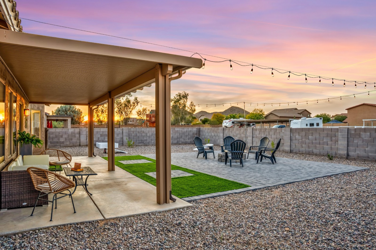 Are Twilight Photos Worth It? A Guide for Phoenix Listing Agents (2026)