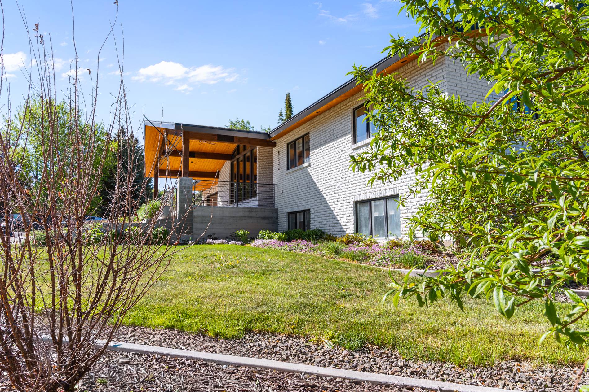 Ashton real estate sample