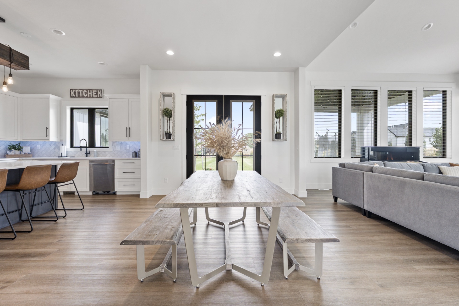 Sold Visual Rigby portfolio sample 5