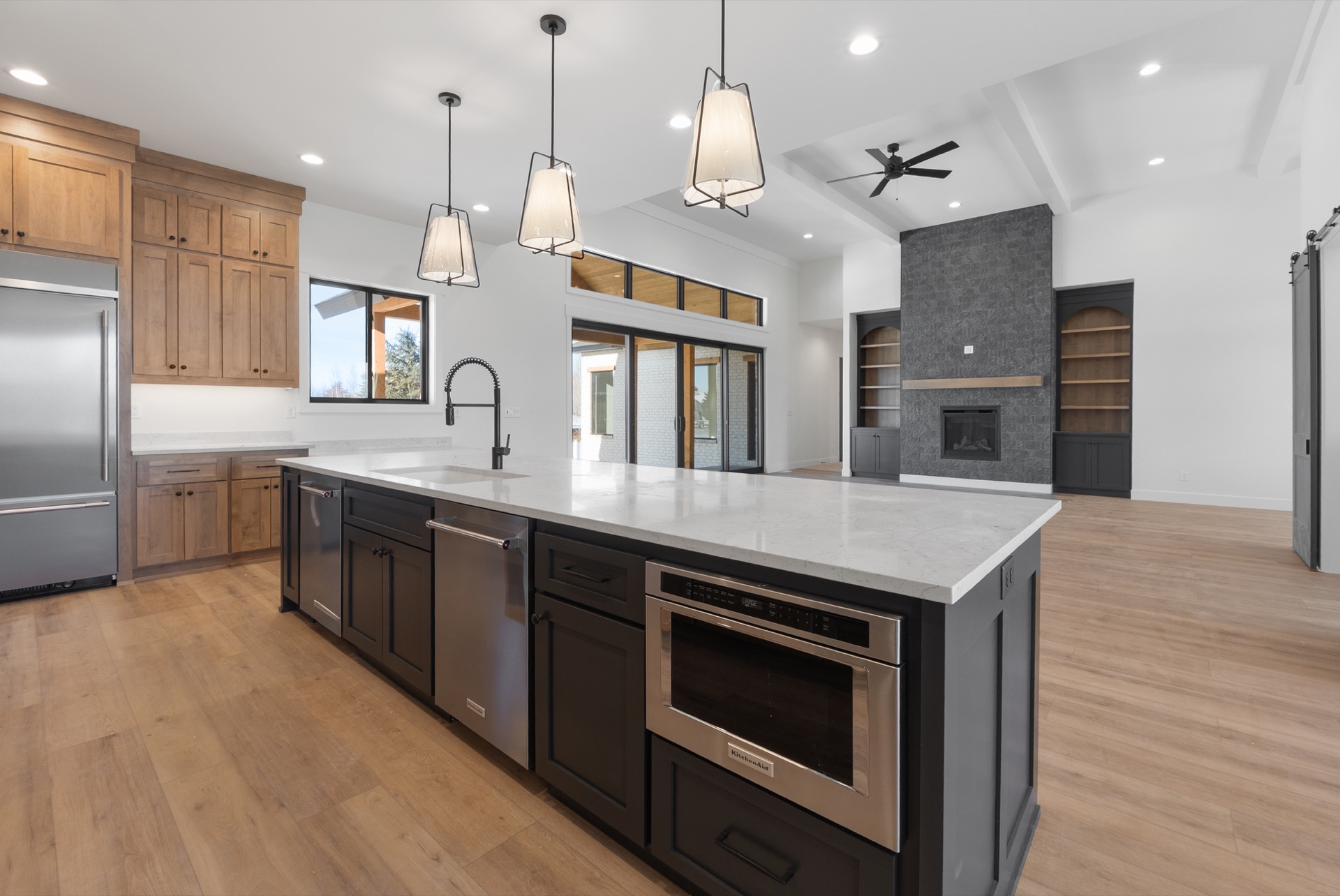 Professionally shot Rigby interior sample